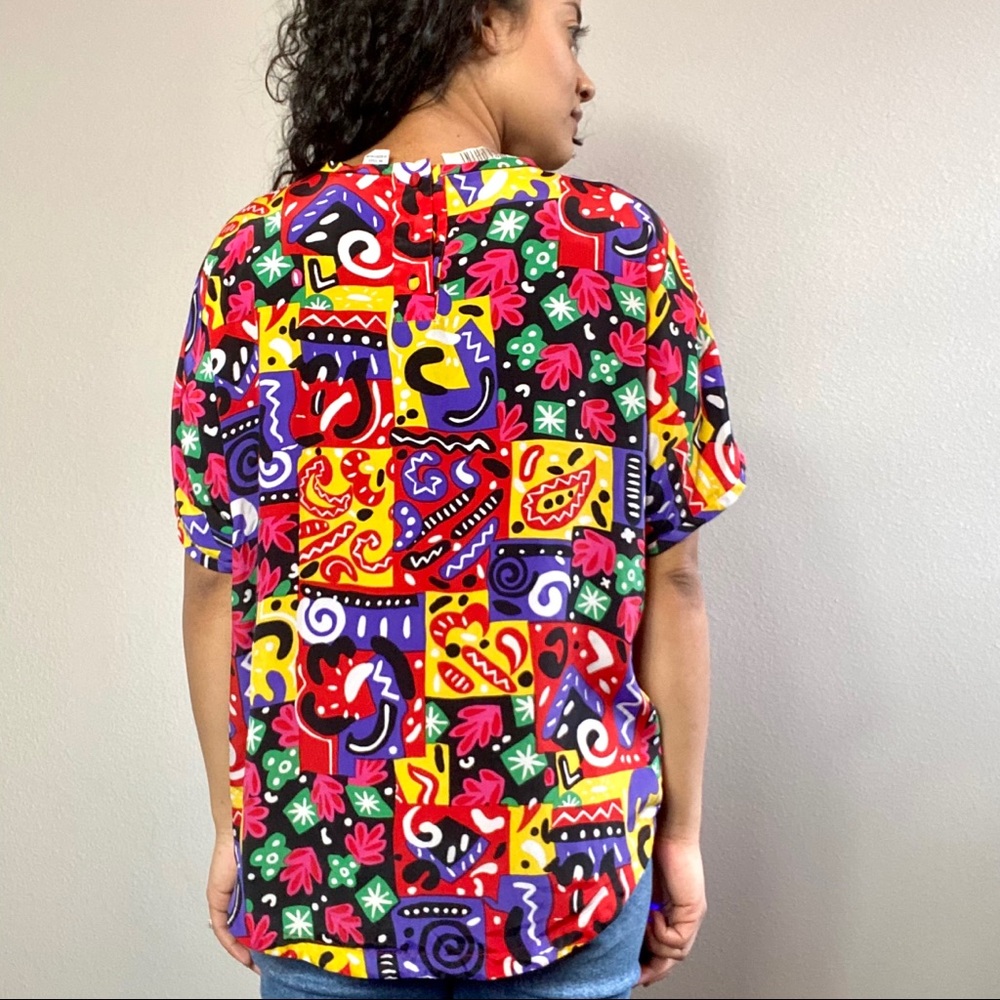 Colorful 90s top - Picture 5 of 8